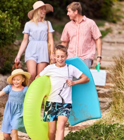 Egy családi tengerparti nyaralás akkor igazán emlékezetes, ha nemcsak a felnőttek, hanem a gyerekek is életre szóló élményekkel gazdagodnak.