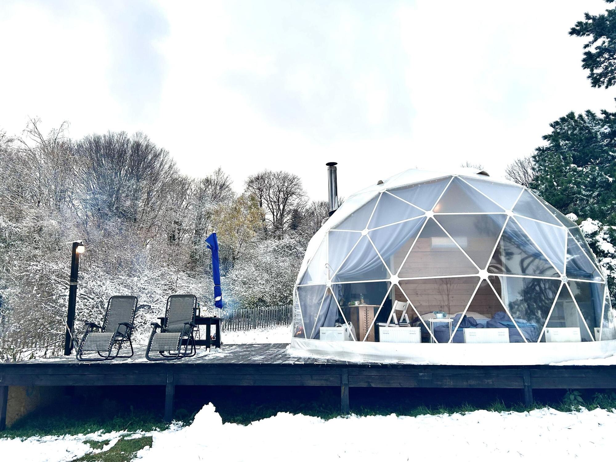 Alvás a csillagok alatt