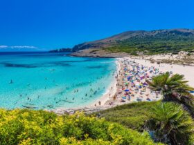 A mallorcai nyaralás során nem szabad kihagyni a csodás strandokat sem.